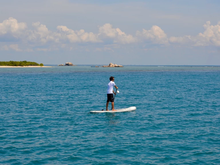 Plachetnice k pronájmu v Trincomalee za nejlepší cenu