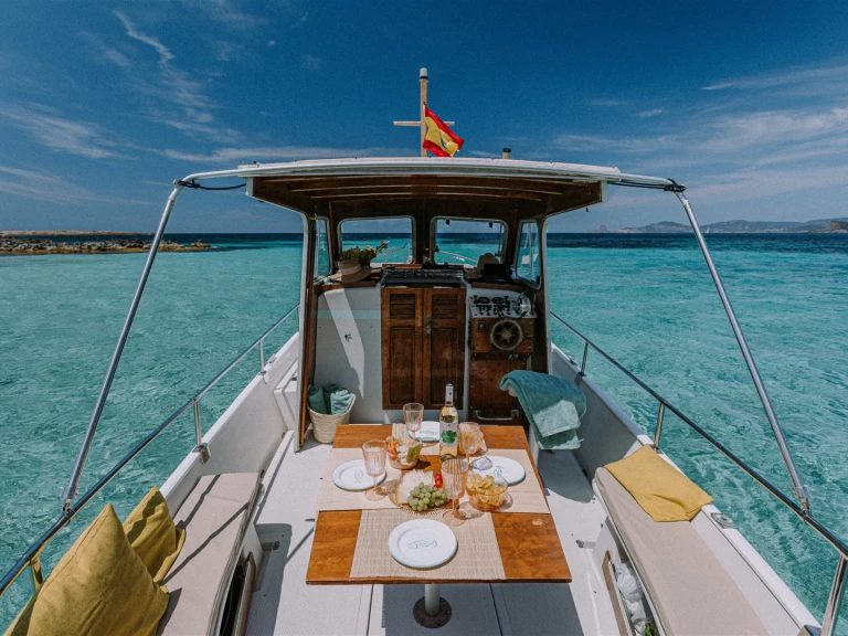 Pronájem lodi Copino LLaut 36 v Marina Ibiza na Samboatu