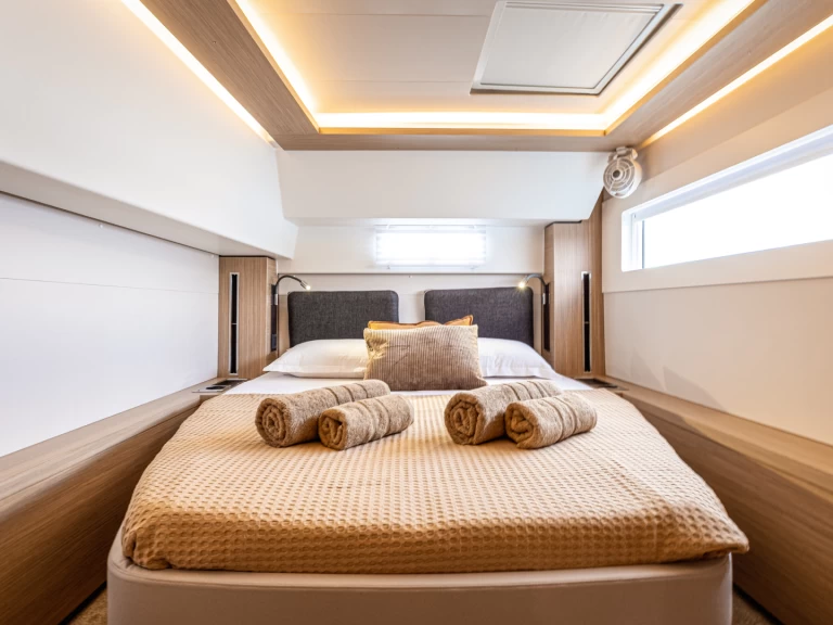 Pronájem jachty v Pórto Chéli -Lagoon Lagoon 46 na Samboatu