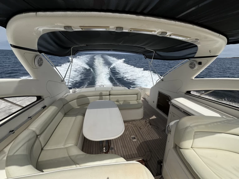 Pronájem lodi Porto-Vecchio lákavé ceny Princess V50