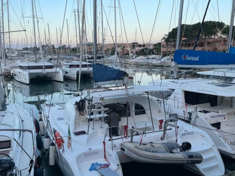 Pronájem lodi Lagoon Lagoon 380 S2 v Marsala na Samboatu