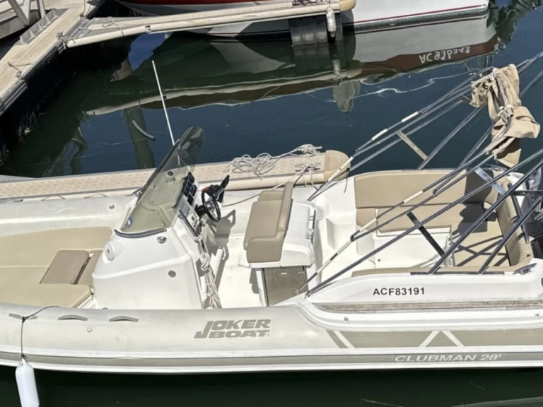 Joker Boat Clubman 28 jednotlivci a charterové společnosti v Arcachon