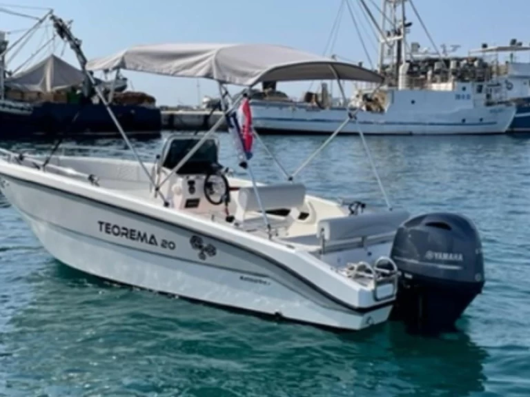 Pronajmout si Salento marine Elitè 17 v Sorrento