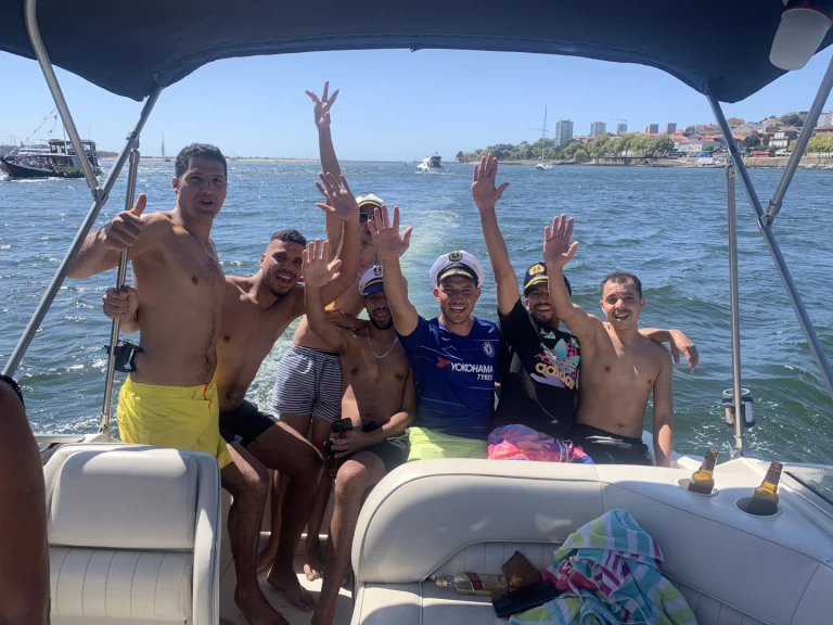 Pronájem lodi Porto lákavé ceny Bayliner 2455 Ciera