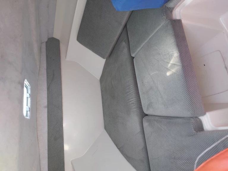 Kelt Azura 570 Cabin jednotlivci a charterové společnosti v Argelès-sur-Mer