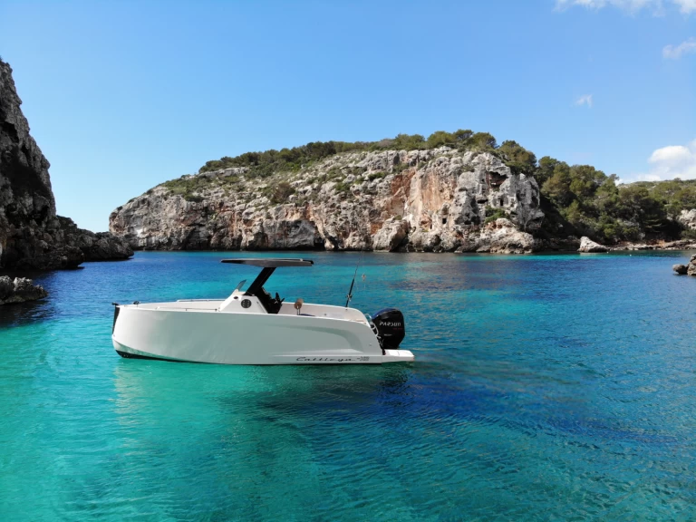 Pronájem Motorová loď v Mahon Port -Cattleya X6