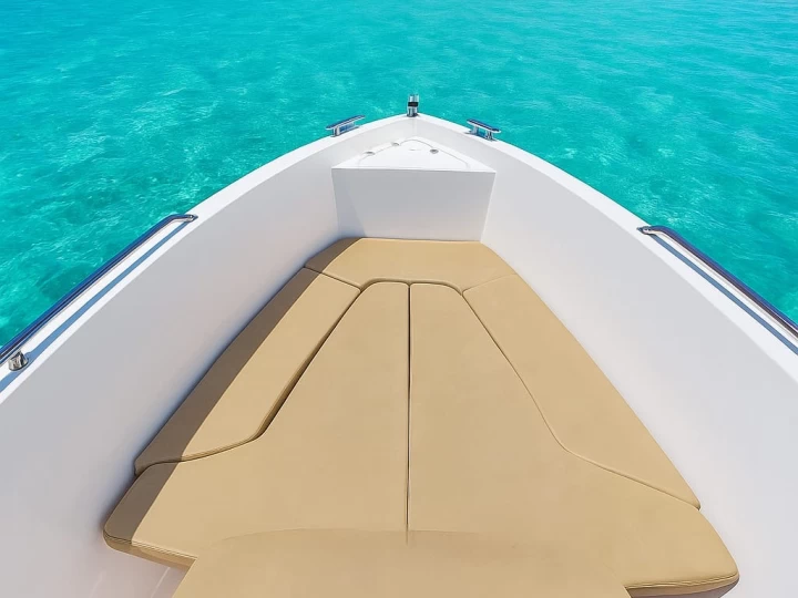 Boats mak Cattleya X6 jednotlivci a charterové společnosti v Cala Llonga