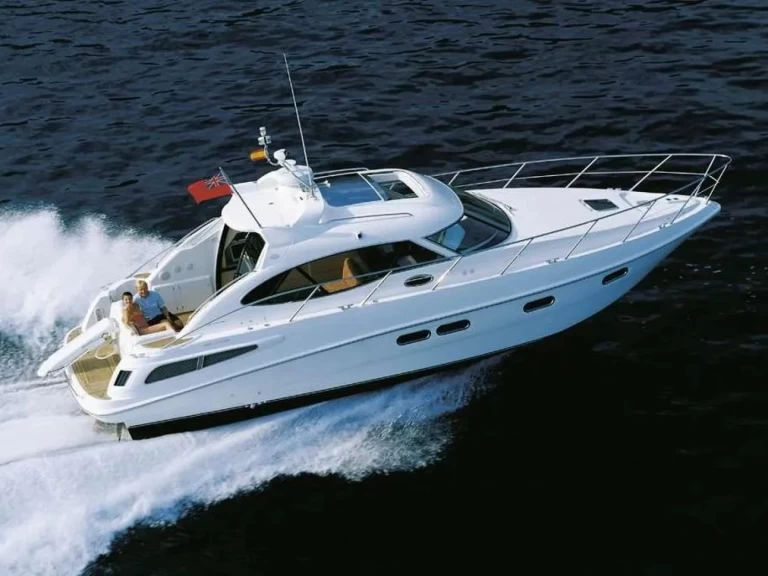 Pronájem Motorová loď Régal s licencí