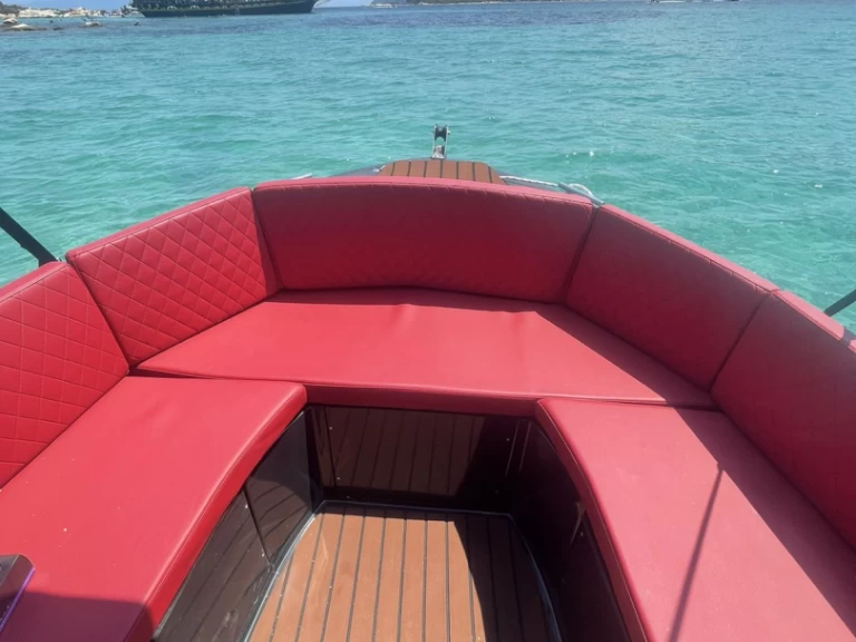 Aquastar Aquastar 600 RIB jednotlivci a charterové společnosti v Vourvourou