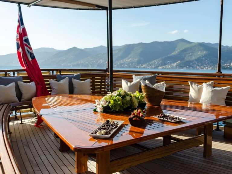 Pronájem jachty v Francouzská riviéra - OVER THE RAINBOW OF LONDON na Samboatu