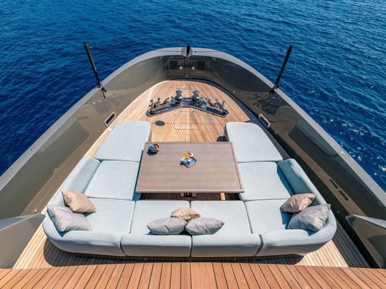 Pronajmout si WALLY YACHTS KOKONUT'S WALLY v Antibes