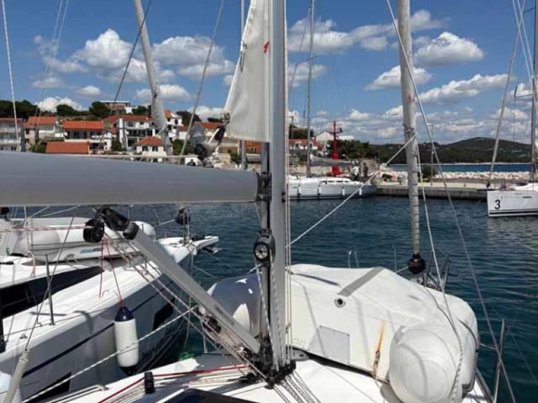 Pronájem jachty v Jezera -Bavaria Cruiser 34 Style na Samboatu