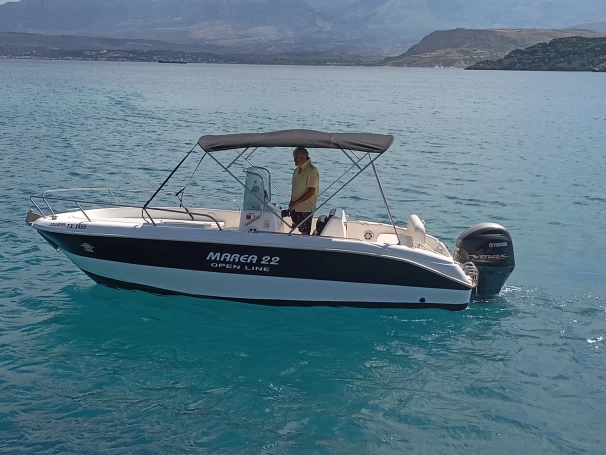 Pronájem lodi Marathi lákavé ceny Marea 22