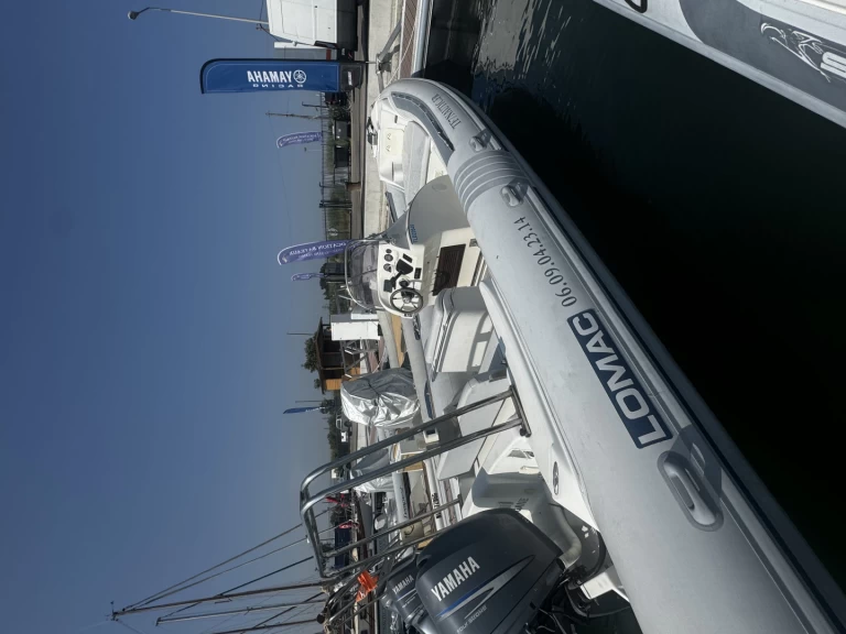 Pronajmout si Lomac Lomac 760 IN v Sète