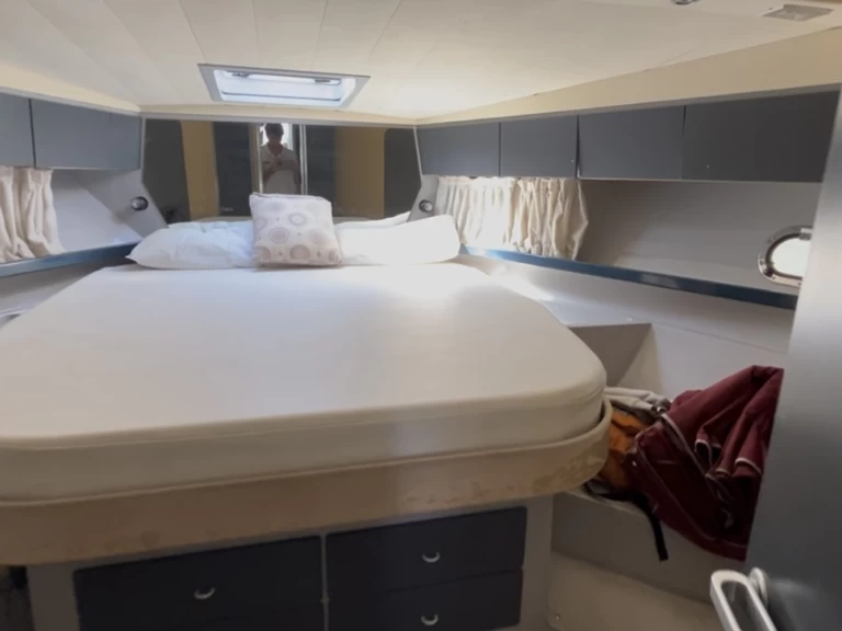 Pronájem jachty v Vigo -Ferretti Ferretti 39 na Samboatu