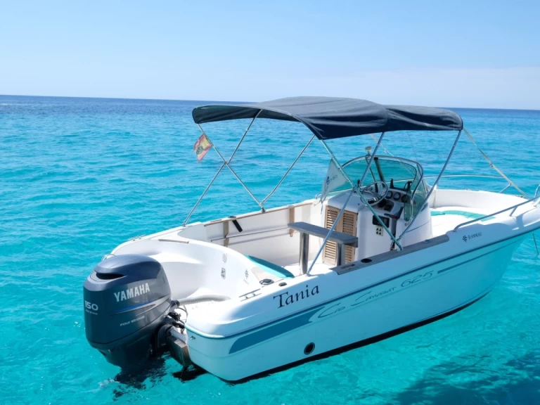 Motorová loď k pronájmu v Fornells za nejlepší cenu