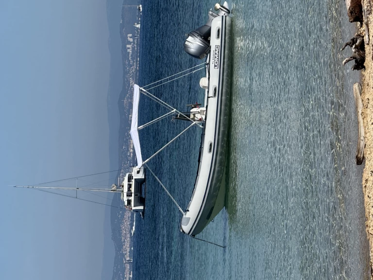 Lomac Lomac 500 OK jednotlivci a charterové společnosti v Hyeres