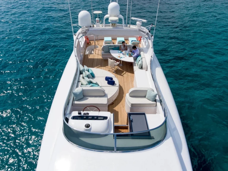 Pronajmout Jachta se skipperem či ne Fipa Italiana Yachts v Poltu Quatu