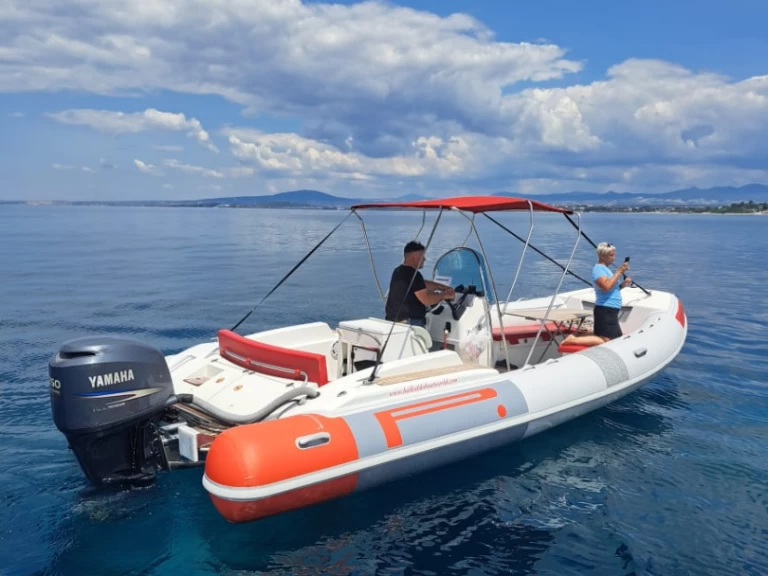 Pronajmout si Pirelli PZERO770 v Néa Potídhaia