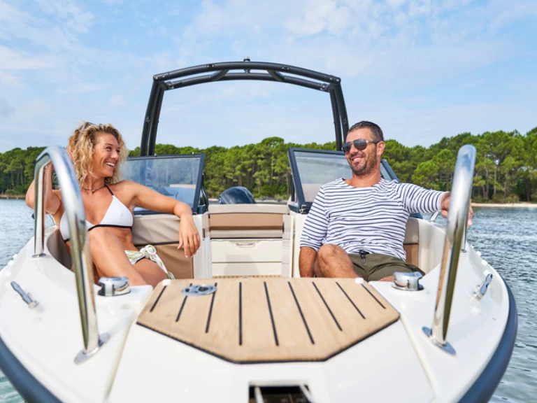 Pronájem lodi Quicksilver Activ 605 Bowrider v Altea na Samboatu