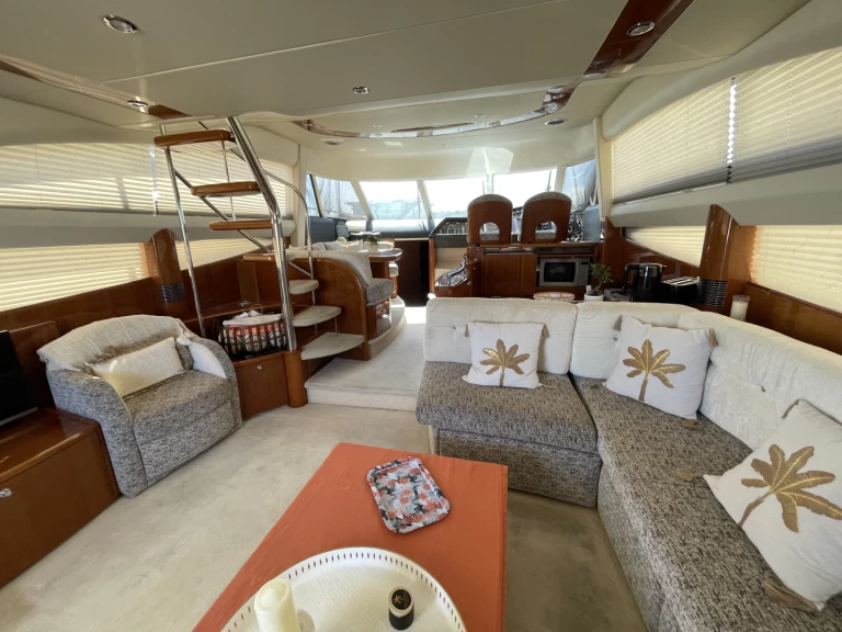 Jachta k pronájmu v Hyeres za nejlepší cenu