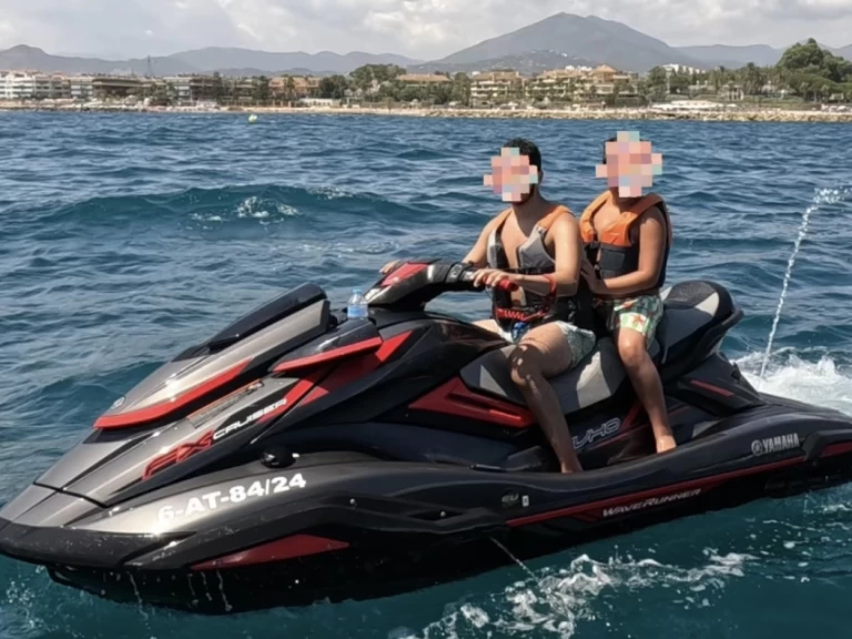 Pronájem Vodní skútr v Puerto Banús -Yamaha fx svho turvo