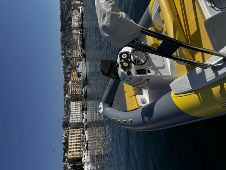 Pronájem jachty v Neapol -2bar 620 na Samboatu