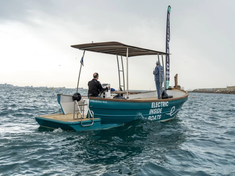 Pronajmout Motorová loď se skipperem či ne Electric Inside Boats v Marina de Palamós