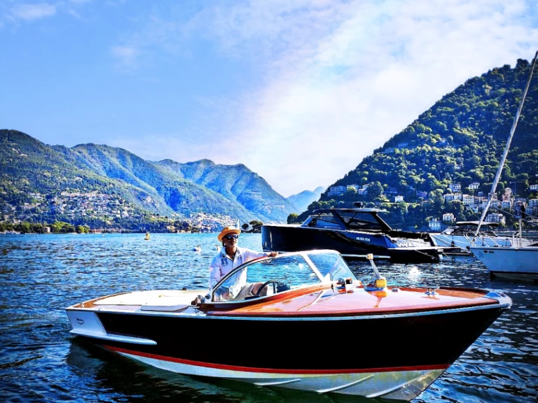 Pronájem jachty v Como (City) -Colombo Super Indios  na Samboatu