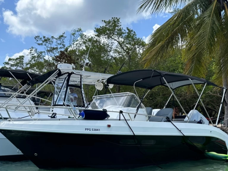 Pronájem lodi Pacific Craft Pacific Craft 630 v Le Gosier na Samboatu