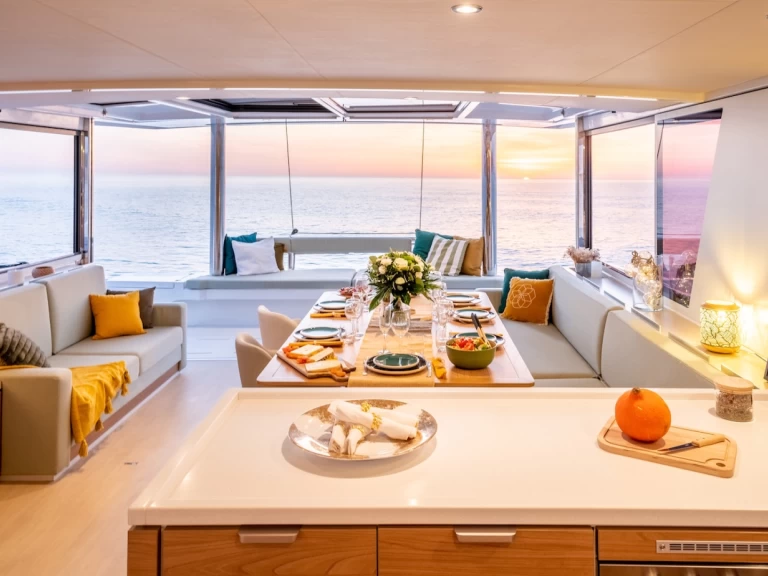 Katamarán k pronájmu v Le Marin za nejlepší cenu