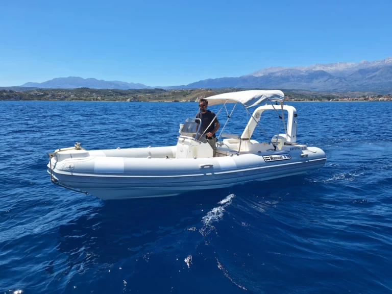 watercraft 6.5 jednotlivci a charterové společnosti v Chania