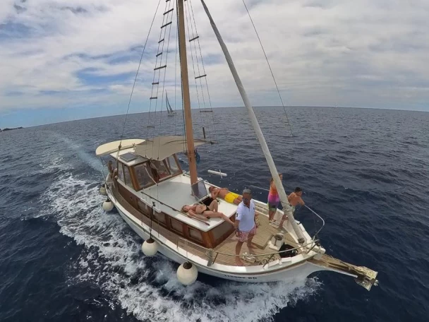 Pronájem lodi Custom Made Leut v Biograd Na Moru na Samboatu