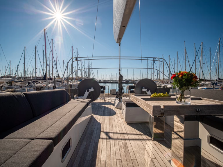 Plachetnice k pronájmu v Saint-Florent za nejlepší cenu