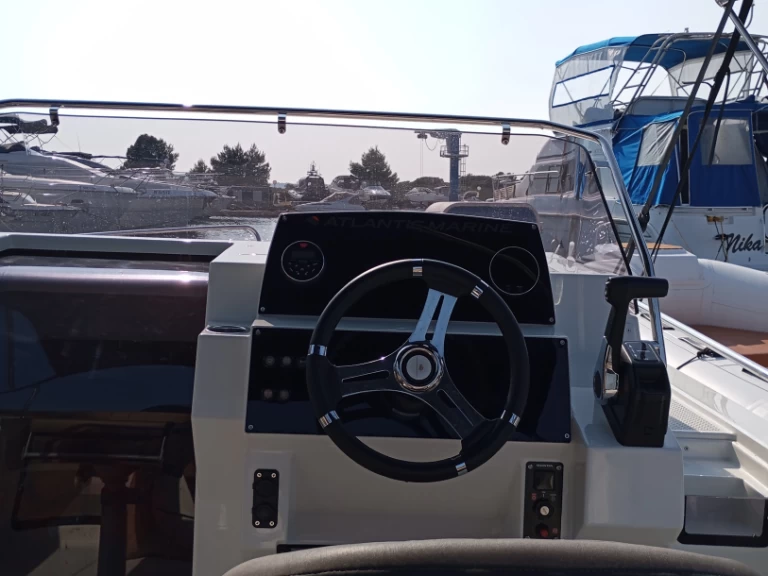 Pronajmout si Atlantic Sun Cruiser 630 v Šibenik 