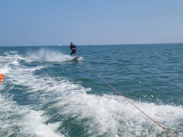 Pronajmout Polotuhá loď se skipperem či ne Capelli v Grand Piquey