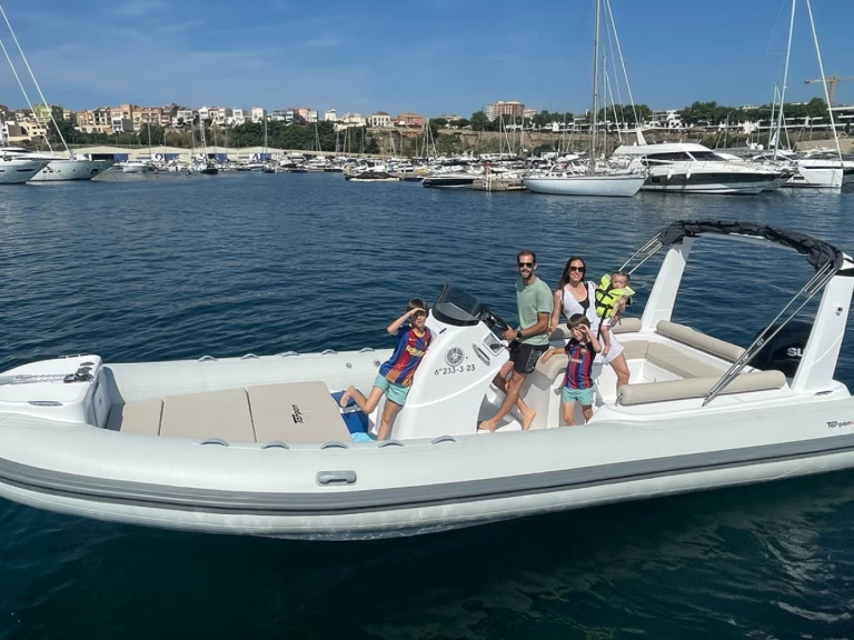 Pronajmout si Neuvisa TARPON 790 LX v Palamos