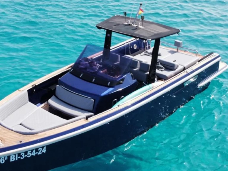 Pronajmout Motorová loď se skipperem či ne Fjord v Ibiza Magna