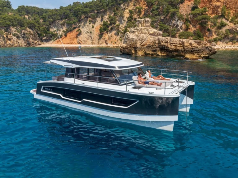 Pronájem lodi Fountaine Pajot Fountaine Pajot MY4.S v La Rochelle na Samboatu