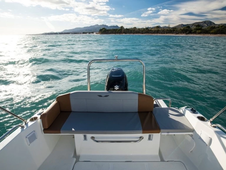 Pronájem lodi Ajaccio lákavé ceny Flyer 6 SUNdeck