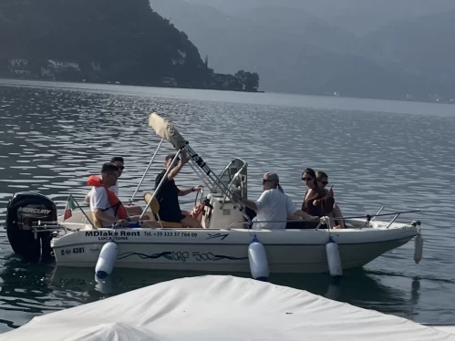 Pronájem lodi Brusimpiano lákavé ceny Capelli 500 Open