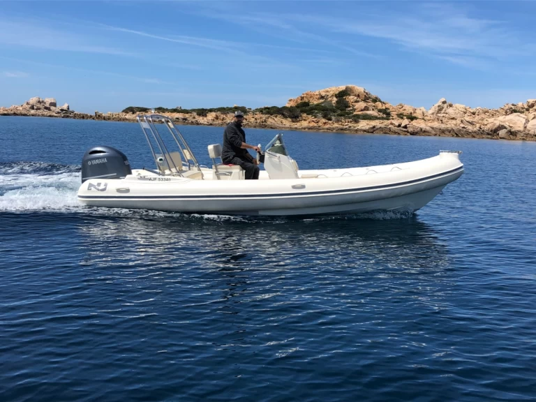 Pronájem jachty v Campomoro -Nuova Jolly Nuova Jolly 630 na Samboatu