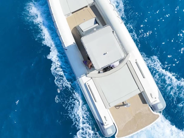 Pronájem lodi Top Marine Top Marine 1000 v Lerici na Samboatu