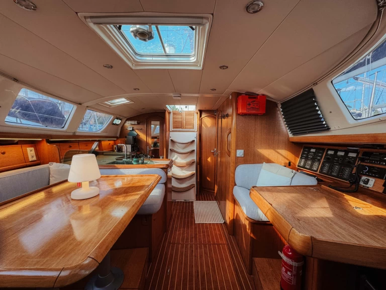 Pronajmout Plachetnice se skipperem či ne Jeanneau v Portoferraio