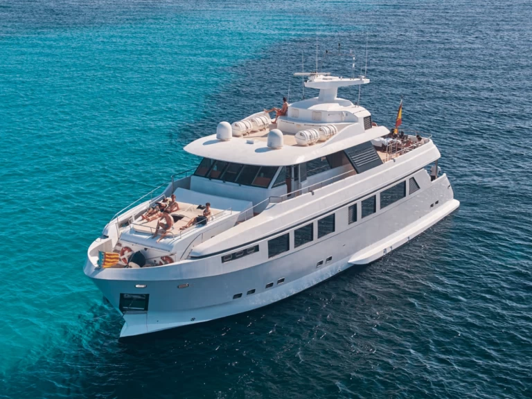 Pronájem Jachta v Ibiza Town -Explorer 92