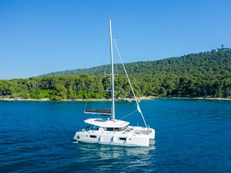 Pronajmout si Lagoon Lagoon 42 v Kaštela