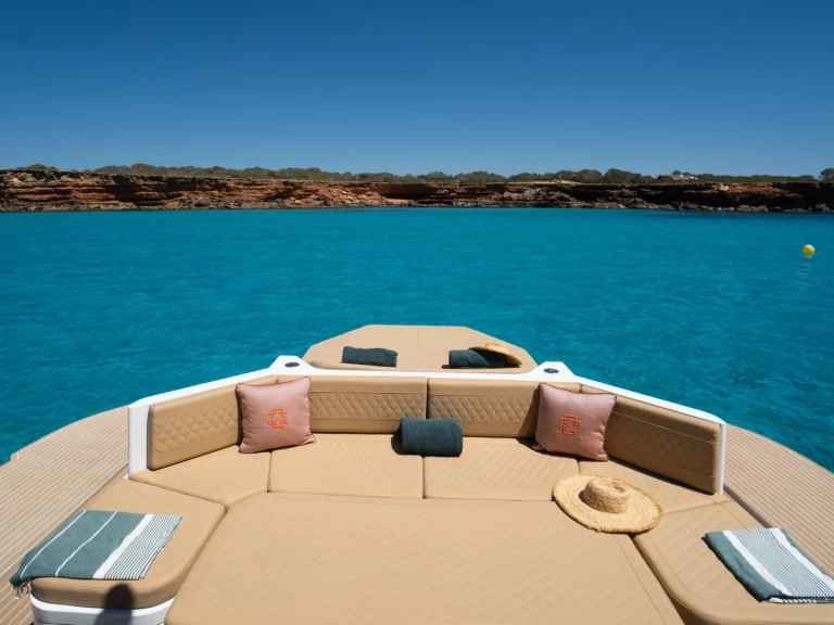 Pronájem jachty v Ibiza Town -HOUSE OF HÜNTTER CATAMARAN POWER na Samboatu