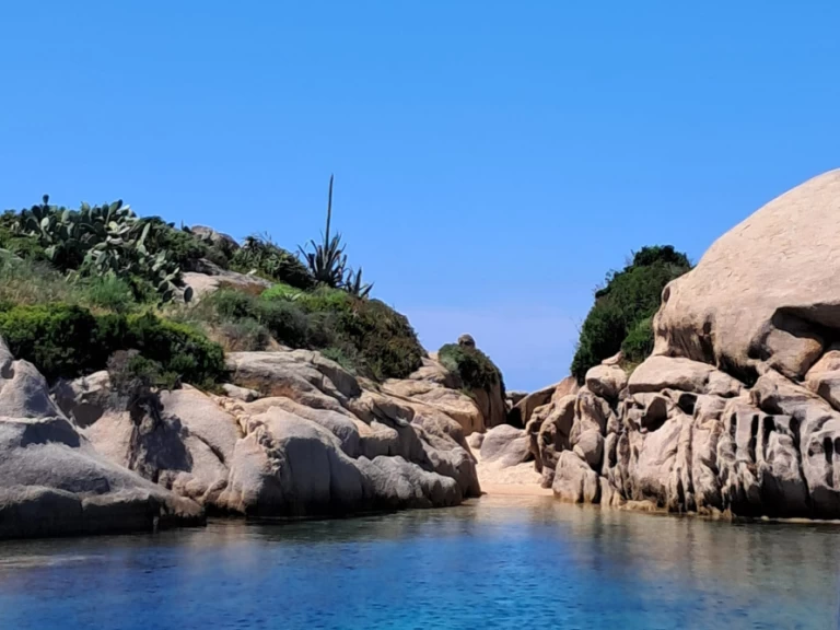 Pronájem lodi Ajaccio lákavé ceny Tempest 770