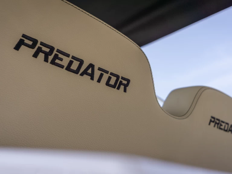 Pronájem lodi Altea lákavé ceny Predator 700P