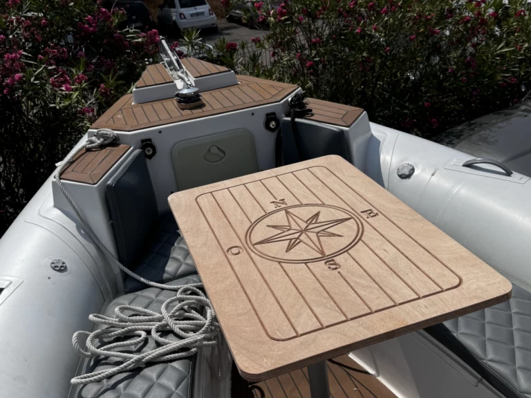 Pronájem lodi Le Cap d'Agde lákavé ceny Navis 33 